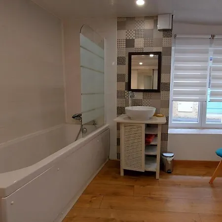 Δωμάτια σε οικογενειακή κατοικία Chez Elle Oraison