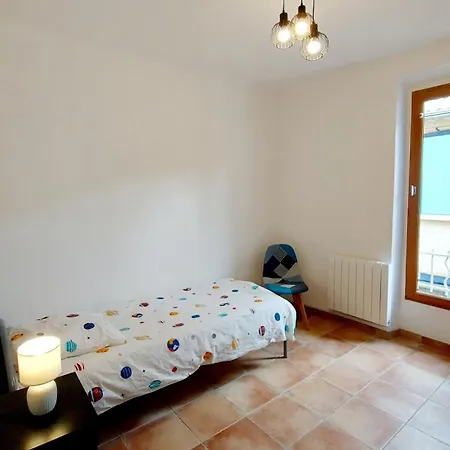 Chez Elle Δωμάτια σε οικογενειακή κατοικία Oraison