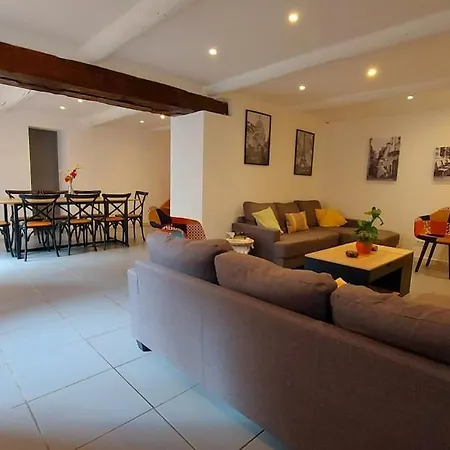 Δωμάτια σε οικογενειακή κατοικία Chez Elle